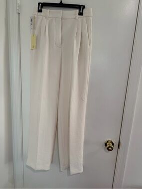 Aritzia Wilfred The Effortless Pant Sz 8 Ivory Pleated Wide Leg Trousers Office